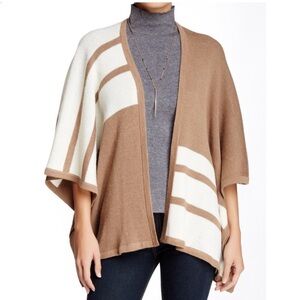 Brochu Walker City Tan Colorblock Poncho Peru Alpace Wool Blend Sweater One Size